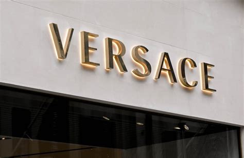 How to Spot Fake Versace Shoes: 4 Ways to Authenticity Check